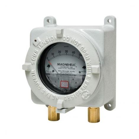 Series AT22000 Magnehelic Differential Pressure Gage